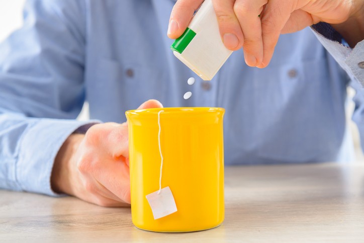 Limit the consumption of artificial sweeteners