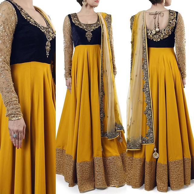 Go with the fusion of deep back anarkali