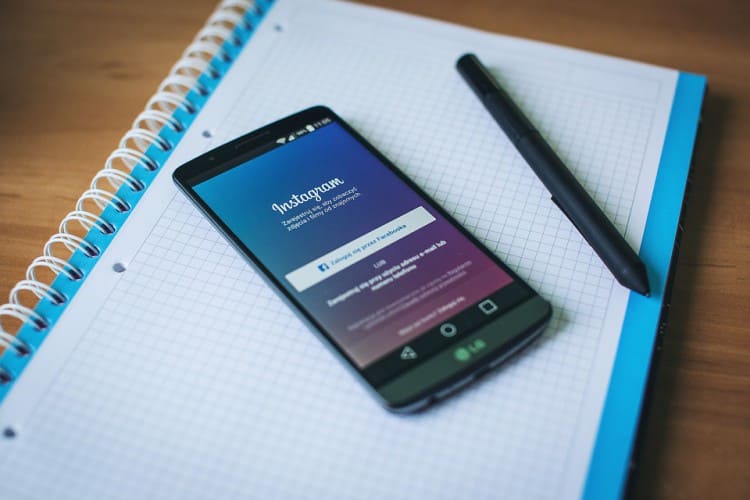 6 Tips to Convert Instagram Followers Into Customers