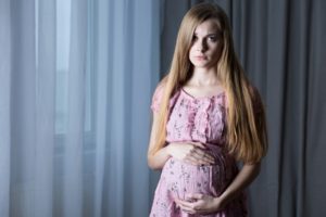 teenage pregnant lady