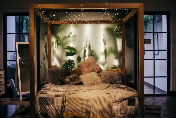 DIY: How to Decorate Your Bedroom Cozy