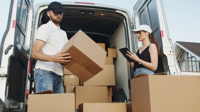 Benefits of Hiring Moving Experts vs. Doing it Yourself