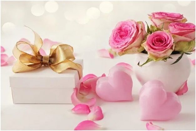 Best Romantic Flowers for Girlfriend to Express Your Love - Trionds