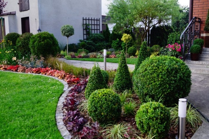 6 Best Landscaping Tips for Selling Your Home to Get the Best Possible Price