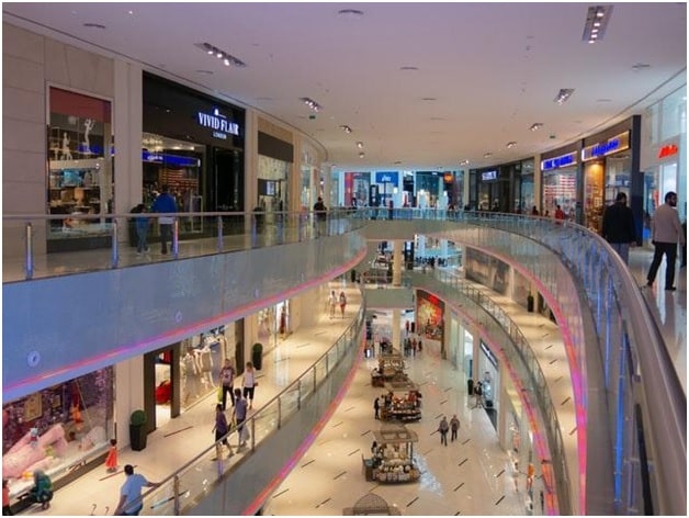 A busy shopping mall in Israel
