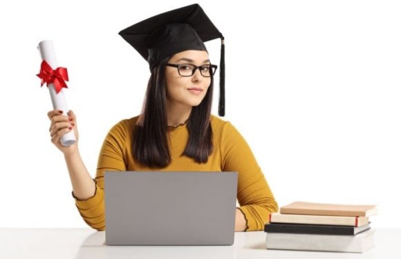 How Getting an Online Degree can Help Your Business