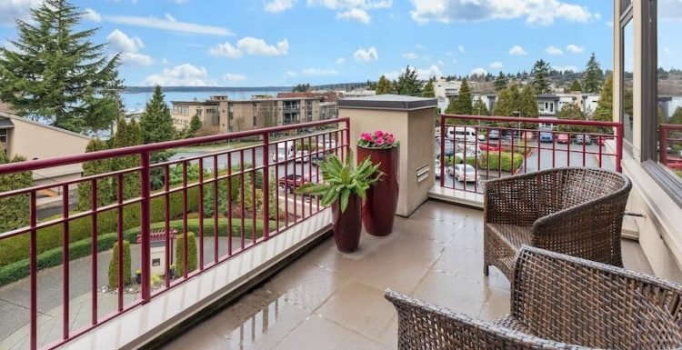 5 Balcony Design Ideas to Create a Cozy Outdoor Space