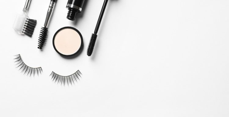 How to Take Care of Lash Extensions: The Right Products You Should Use