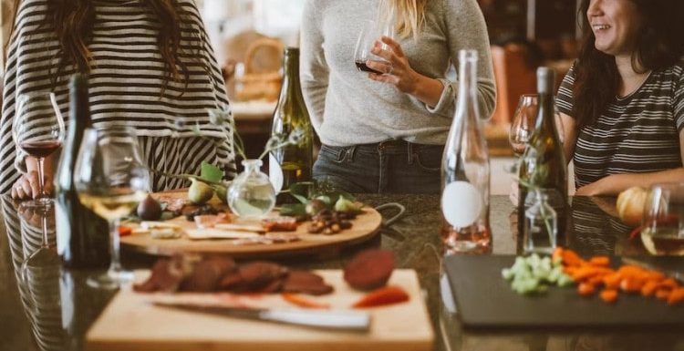 7 Essential Barware You Need at Home