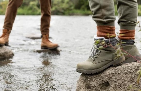 How to Choose the Best Trekking Shoes in India