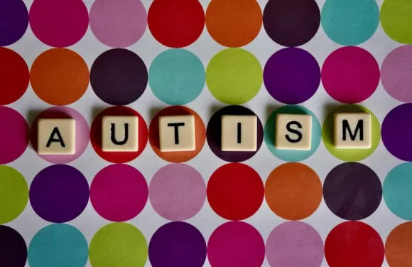 Identifying Autism in Adults: Insights into ASD Symptoms