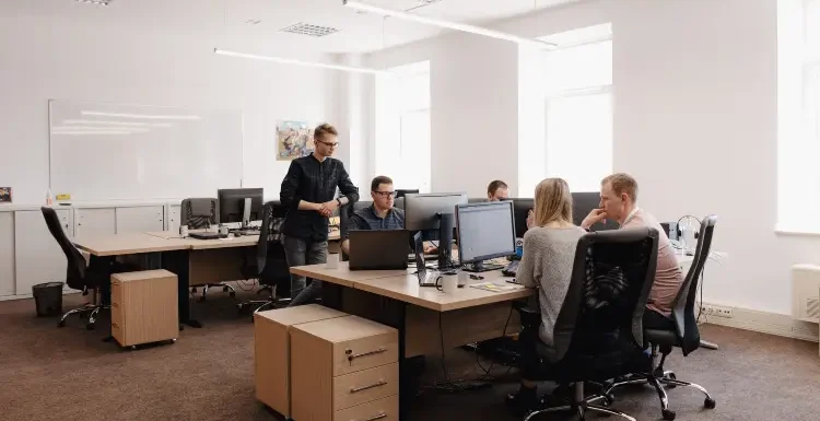 Everything You Need To Know About Designing A Welcoming Yet Practical Office Environment